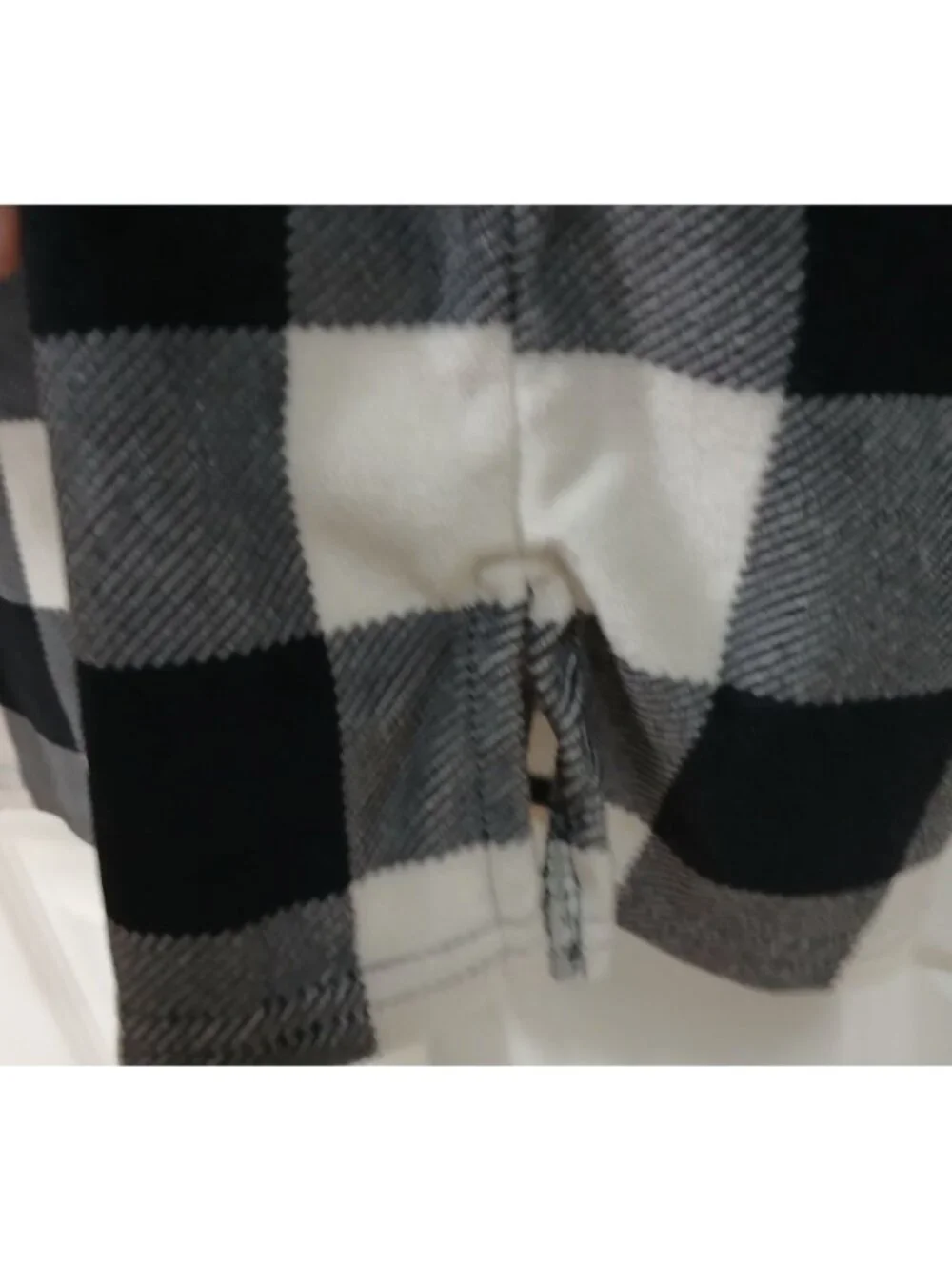 Sleep Chic Size XS Nightgown Hooded Black White Buffalo Check Super Soft #D-40 - Picture 8 of 9